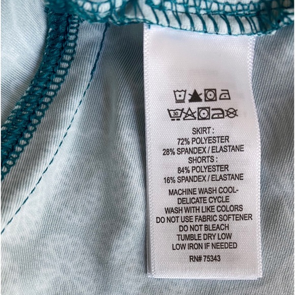 Tommy Bahama Women’s Golf Skort Green UPF 50 - Picture 5 of 6